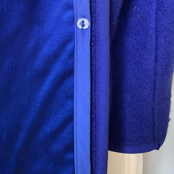 Full-Length Vintage 100% Wool Coat - Picture 4 of 5